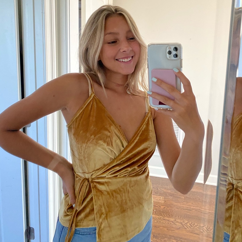 Boutique ( Hallelu ) Golden Velvet Wrap Top